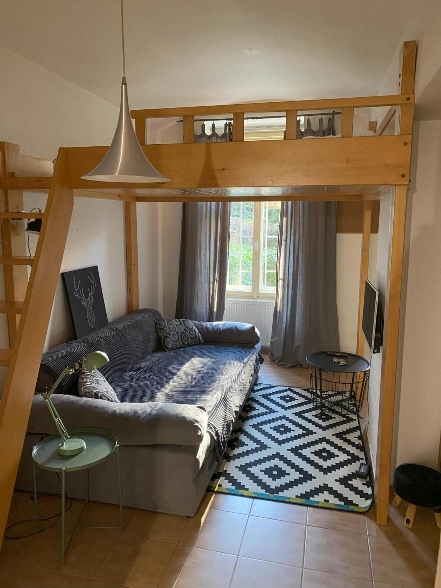 Cozy Garden Apartment In The Heart Of Prague Extérieur photo
